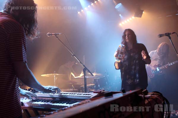 BLACK MOUNTAIN - 2015-06-11 - PARIS - La Maroquinerie - 